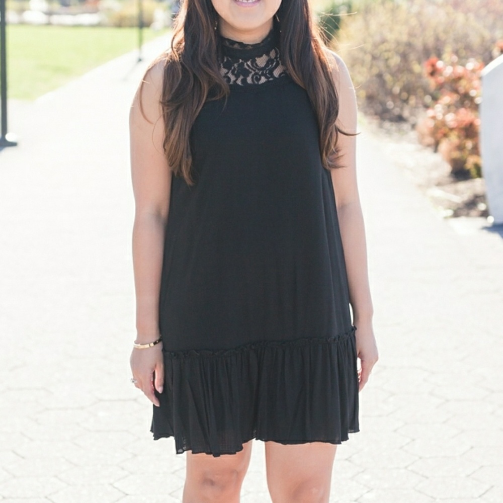 Jack BB Dakota Barnes Lace Dress